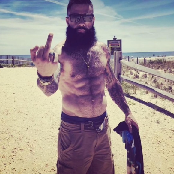 Mark Posh, although I do identify as a Joey (not a baby kangaroo 🦘tho;) 😂 - Picture 5 of 7